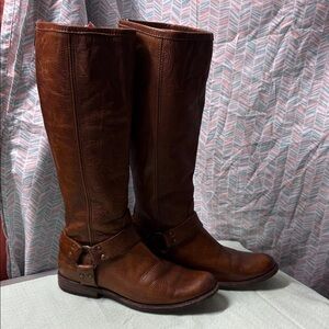 FRYE AND CO. Chestnut Brown Leather Tall Harness Boots